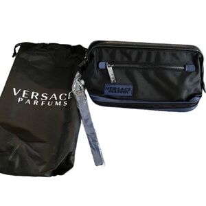 NWB VERSACE PARFUMS TOILETRY BAG WITH DUSTBAG